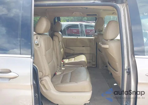 2010 Honda Odyssey Touring из США, поврежденный, VIN 5FNRL3H99AB047551